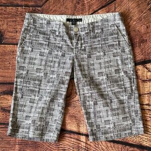 Volcom Womens Geometric Print Bermuda Shorts‎ Size 5